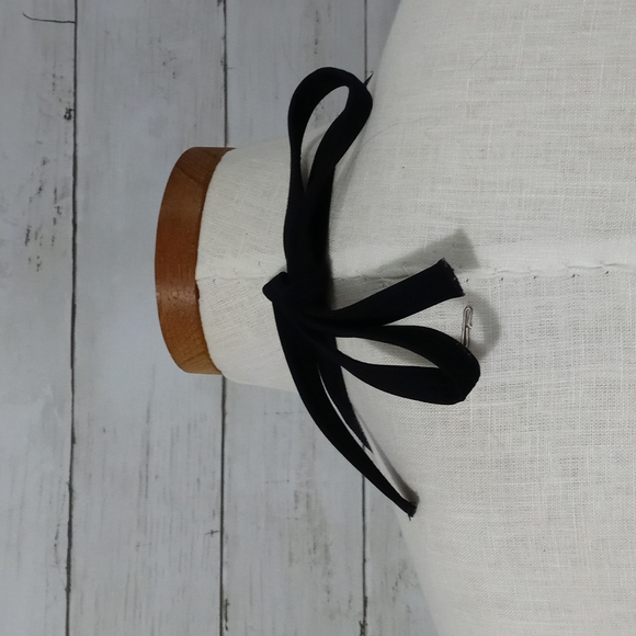 Victorias Secret Swim Top Black 36C - Picture 5 of 7